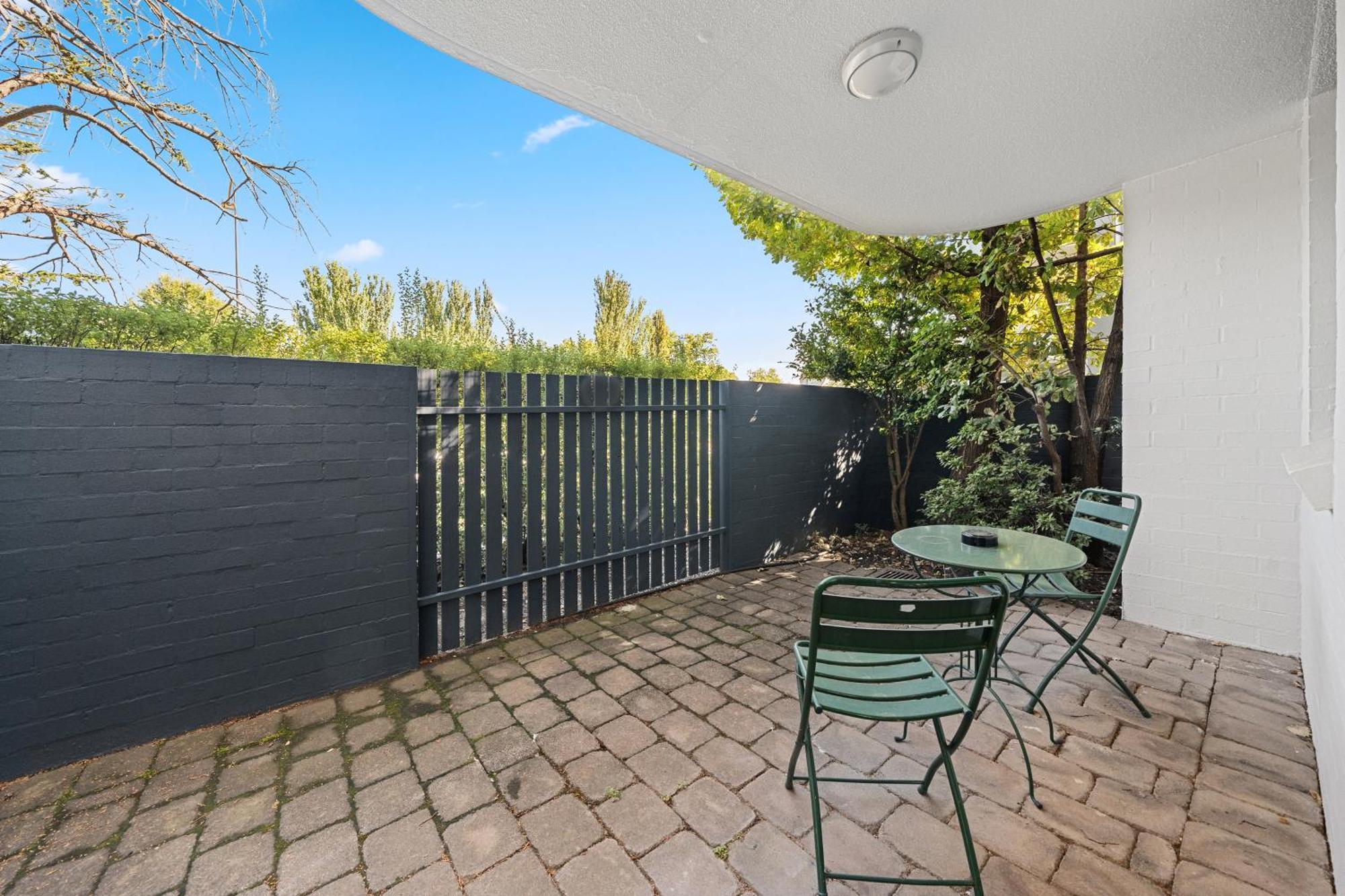 Manuka Park Serviced Apartments Canberra Exterior foto